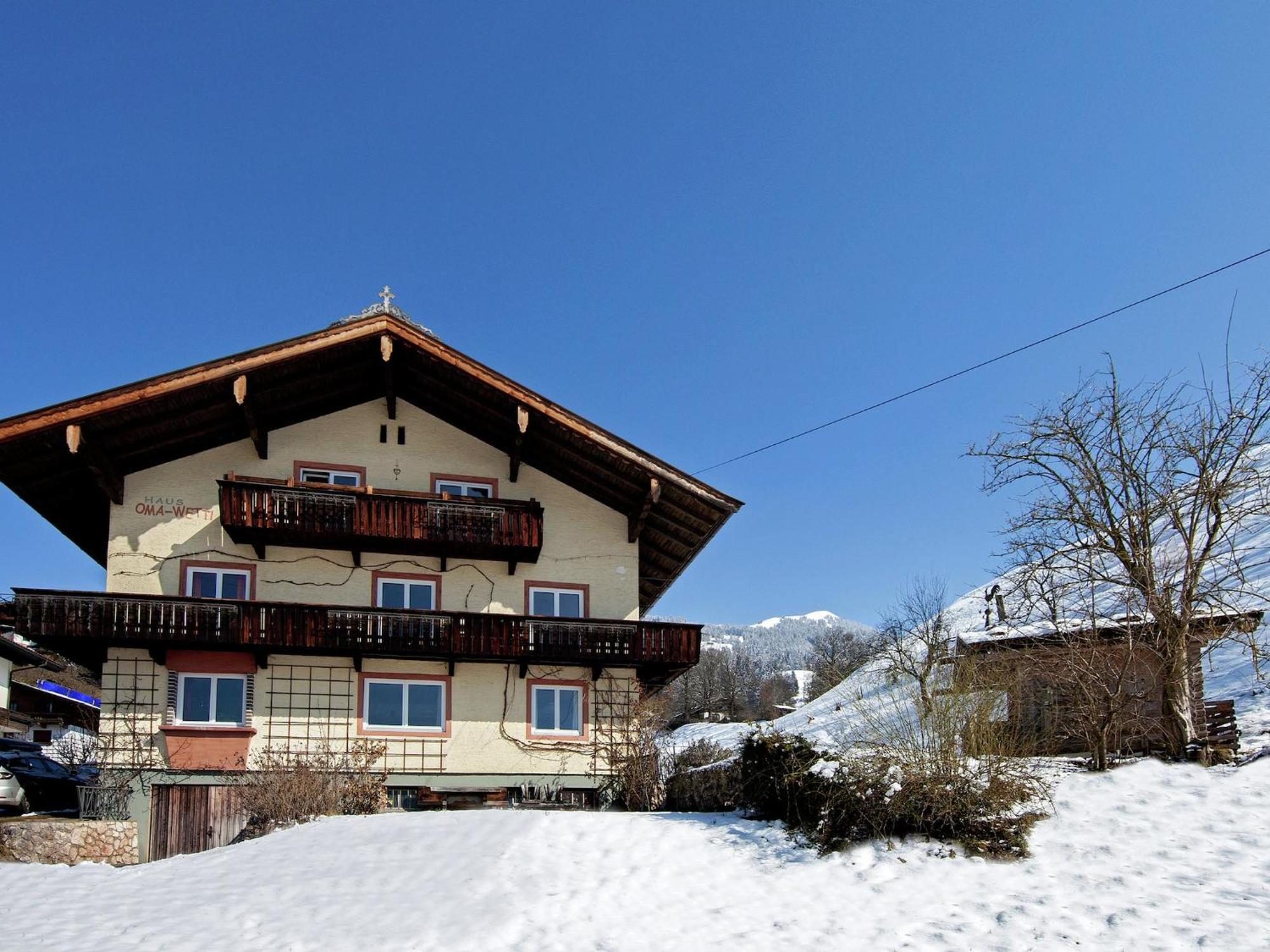 Wonderful Apartment In Hopfgarten Im Brixental With Parking Екстериор снимка